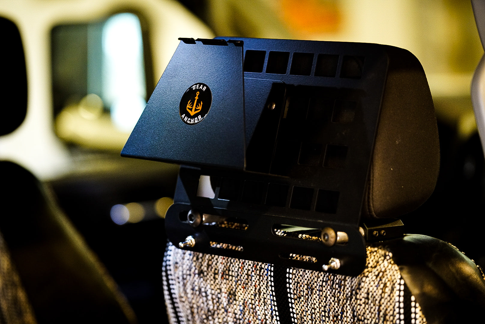 Bino Harness Holder